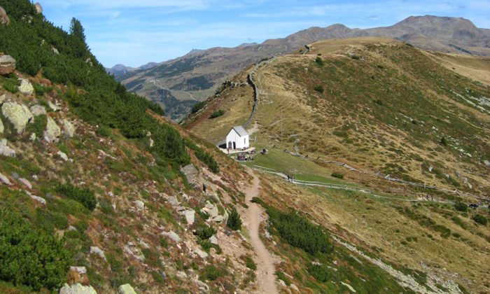 Bei einem Urlaub auf dem Bauernhof die Jahreszeiten in Südtirol erleben